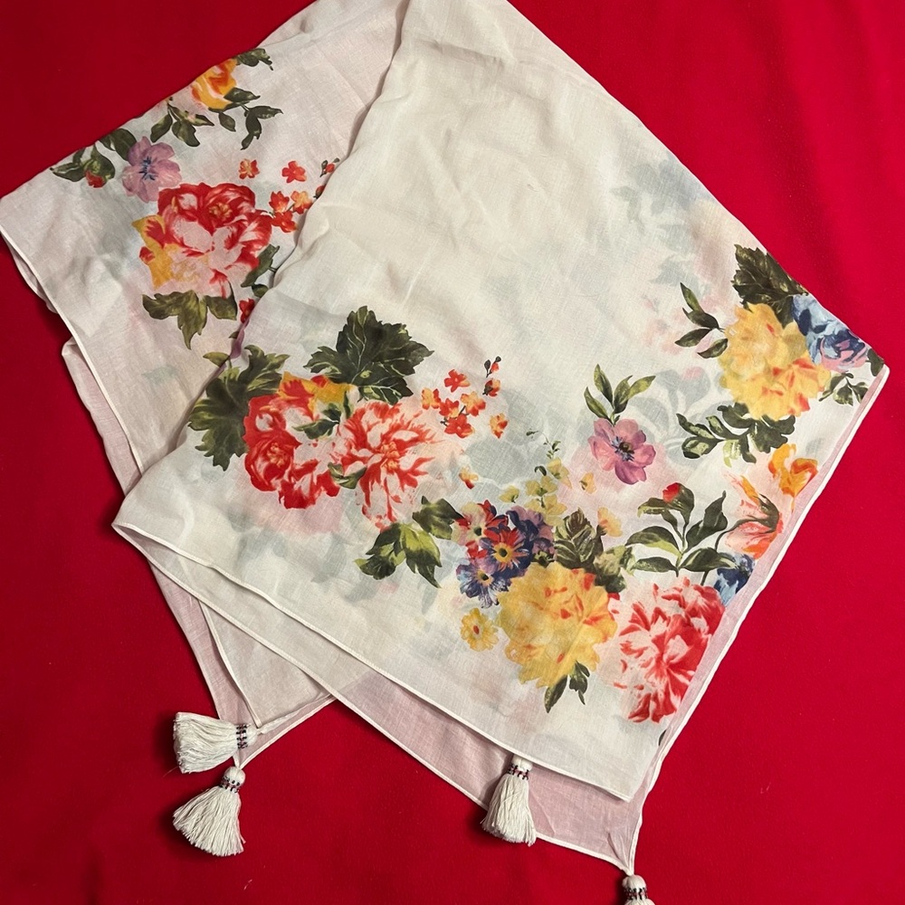 J Jill Large Ivory Scarf Wrap w Floral Print, Tassel in Each Corner 40"x40"